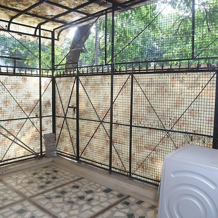 Divine India Service Apartment 3Bhk,B57 Sarita Vihar,Apollo Нью-Делі Екстер'єр фото