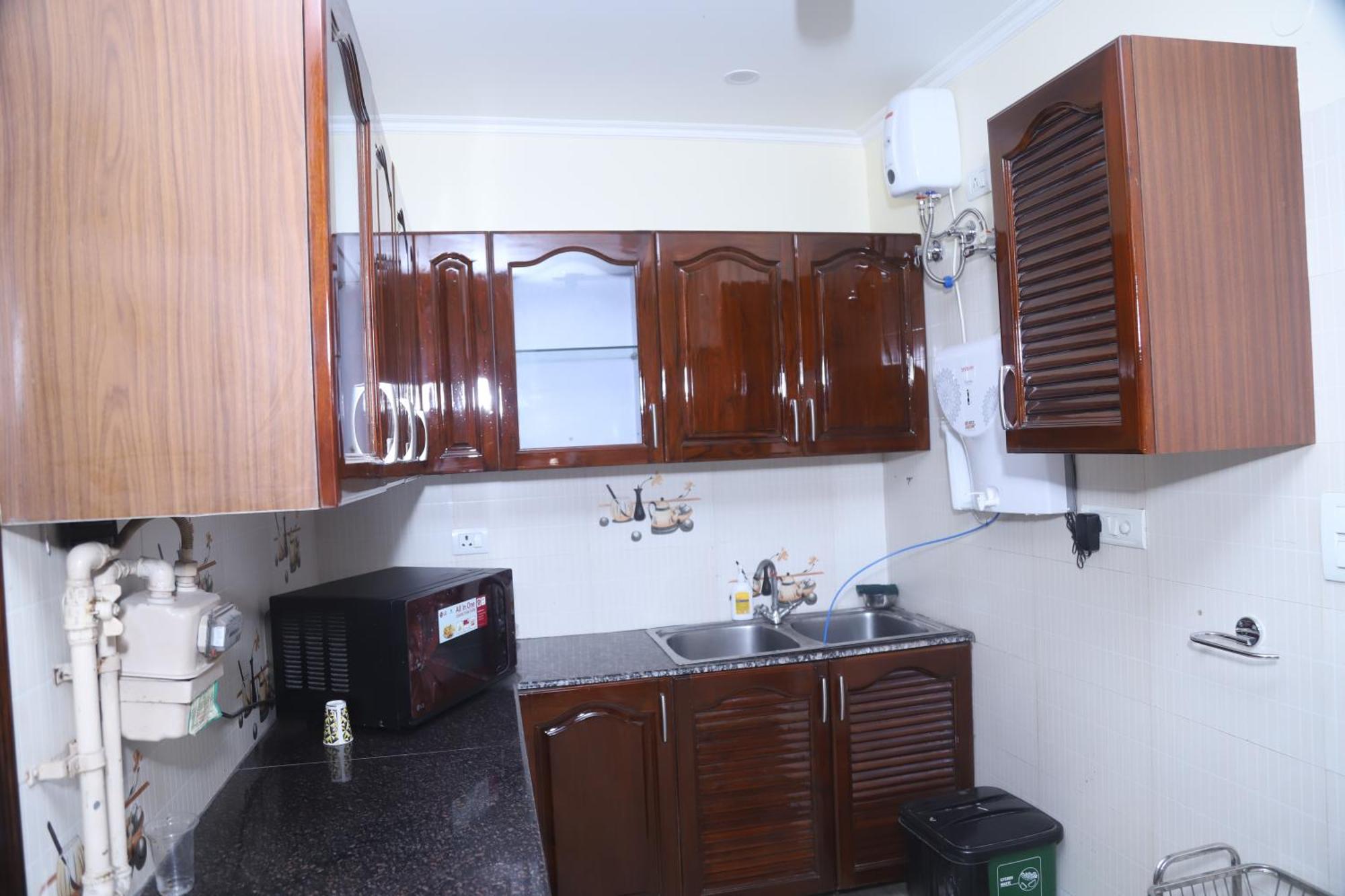 Divine India Service Apartment 3Bhk,B57 Sarita Vihar,Apollo Нью-Делі Екстер'єр фото