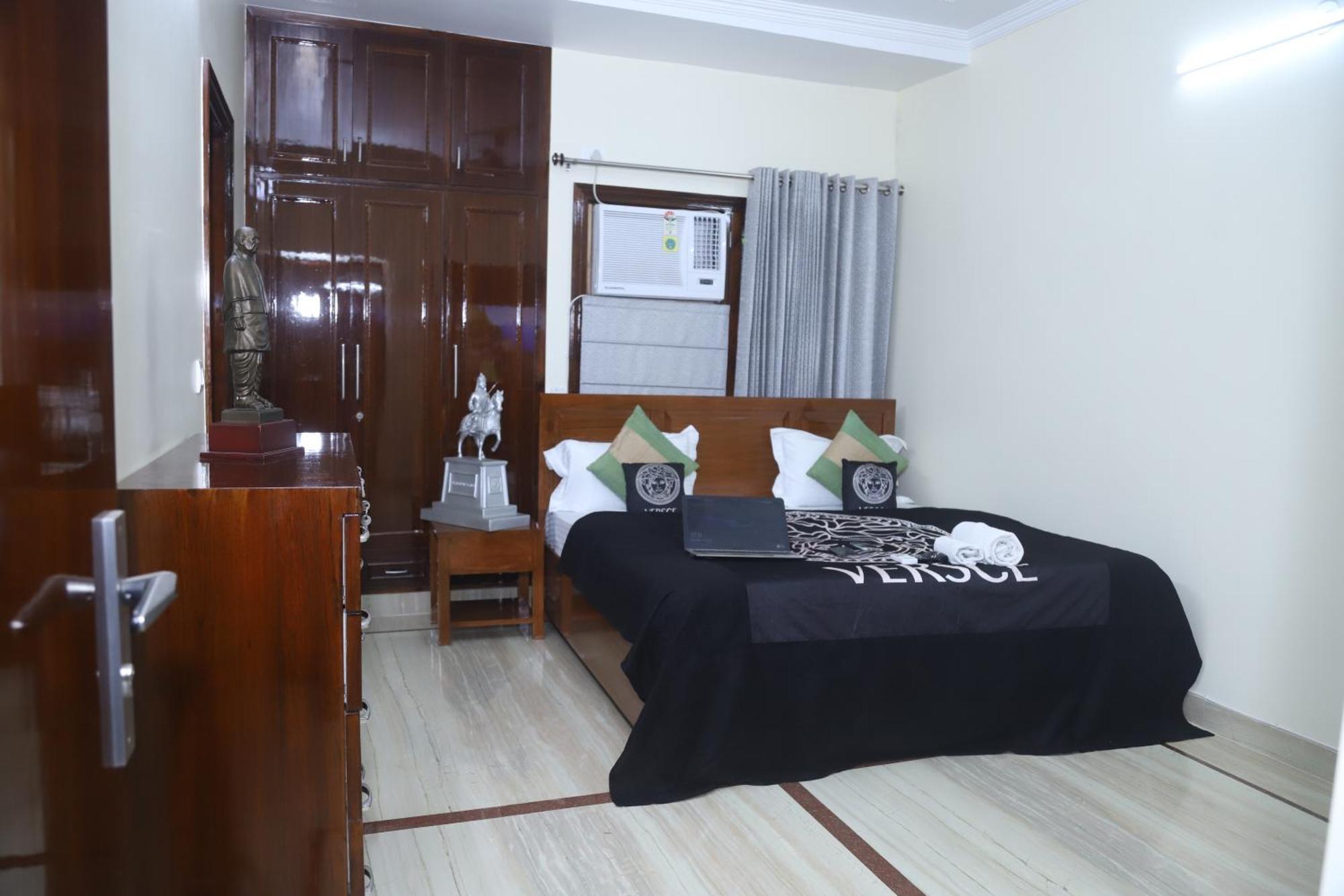 Divine India Service Apartment 3Bhk,B57 Sarita Vihar,Apollo Нью-Делі Екстер'єр фото